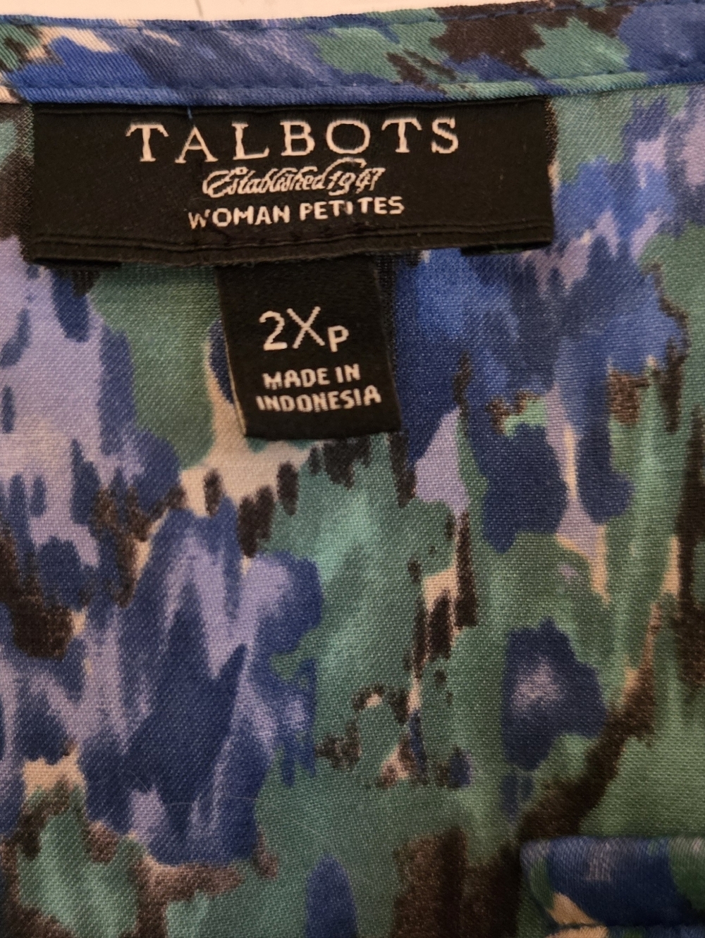Talbots Flowy Blouse. 2XP. - Picture 2 of 8